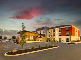 Holiday Inn Express & Suites Troy, an IHG Hotel: Troy şehrinde bir otel