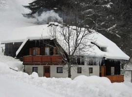 Chalet in Prebl Carinthia with sauna near ski area, horská chata v destinácii Prebl