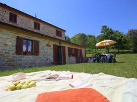 Apartment in Marche with Pool and Wine