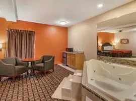 Econo Lodge Inn & Suites Granite City - St Louis