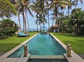 Villa Samudra Luxury Beachfront, villa in Ketewel