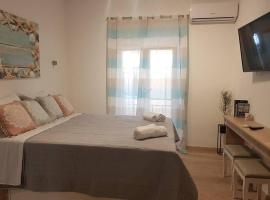 Modern elegant apartment next to Mon Repo, Hotel in Korfu-Stadt