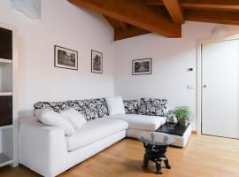 Italianway - Colombo 4, Hotel in Villasanta