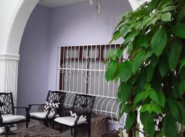 Hostel Mamy Dorme，巴蘭基亞Romantic Museum of Barranquilla附近的飯店
