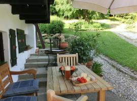 Cosy holiday home in Kollnburg with garden, hotel s parkiriščem v mestu Achslach