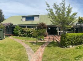 Twizel Central Studio Accommodation, hotel in Twizel