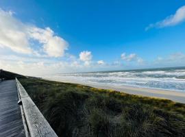 Schicke & zentrale Ferienwohnung in Westerland nahe Strand, готель у місті Вестерланд