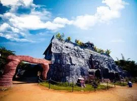 Bandipur Resort Khan's Gufa