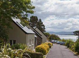 Berehaven Lodge: Castletownbere şehrinde bir otel