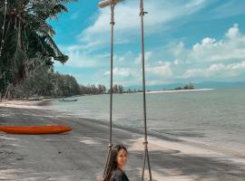 Grand Sea Beach Resort, hotel di Haad Pleayleam