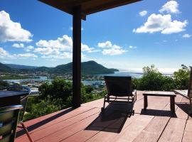 NEW- Rodney Bay two bedrooms BEST VIEW 6, feriebolig i Gros Islet