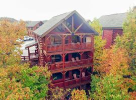 Mountain Dreams Cabin Hot Tub, Sauna and Views!，位于赛维尔维尔的酒店