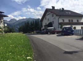 Apart Kolibri, hotell i Fiss