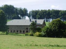 Quaint Holiday Home in Gouvy with Sauna, sumarhús í Rogery