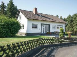 A detached holiday home in a highly scenic area, hotel bajet di Trierscheid