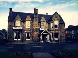 Chapel Cross Guesthouse, B&B in Roslin