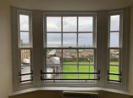 Ayr Loft Apartment with Fabulous Views