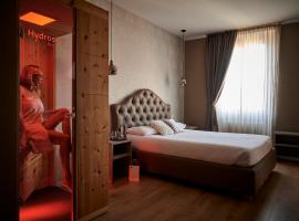 Lainez Rooms & Suites, hotel romantico a Trento