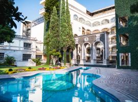 HOTEL & SPA MANSION SOLIS by HOTSSON, hotel u gradu Morelia