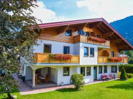 Haus Alpenflora, hotel cerca de Ladenberg, Werfenweng