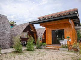 Lanta Wild Beach Resort, hotel in Ko Lanta