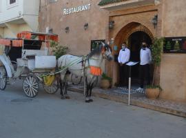 Riad Golf Stinia, hotell i Meknès