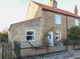 Rose Cottage, villa in Stoke Ferry