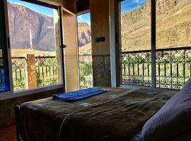 La Petite Gorge, Hôtel & Restaurant Todra Gorge、ティンジルのホテル