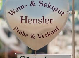 Wein- und Sektgut Markus Hensler, гостевой дом в городе Бридель
