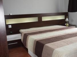 Apartament Cathedral View Republicii RHBM, hotel in Baia Mare