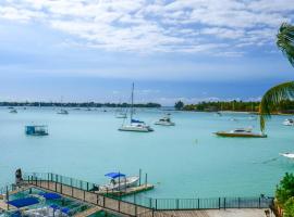 Exclusive penthouse with paradise sea view, hotel a Grand Baie