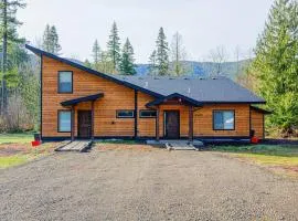 Newly built Modern Chalet at Mt. Hood Village