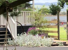 Sea Change Guesthouse, guest house in Apollo Bay