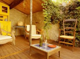 La Vigne Bleue, hotell i Olonzac