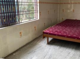 ASG Santha anandhan guest house: Villupuram şehrinde bir otel