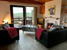 Lodge Cabin with Fabulous Views - Farm Holiday, pet-friendly hotel in Stranraer
