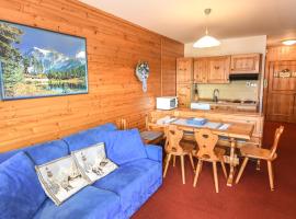 Appartamenti Dolomiti con piscina e sauna, hotel en Cavalese