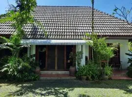 Bungalow Apartment Kamala