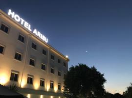Hotel Arisu, hotel v destinaci Serang