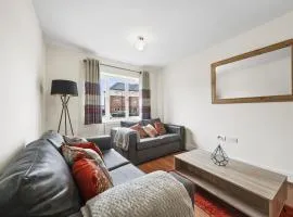 London Heathrow Living Holywell Serviced Houses - 3 and 4 bedrooms By 360stays