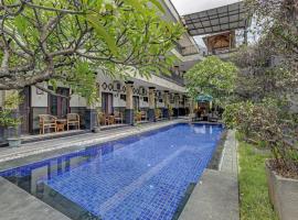 Super OYO 3904 Kiki Residence Bali、スミニャック、Nakulaのホテル