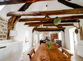 Place of architectural interest The Croft