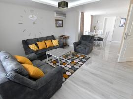 Family apartman Bijeljina，位于比耶利纳的酒店