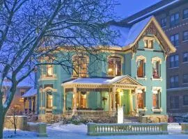 The Kalamazoo House Bed & Breakfast