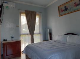 Pesona Osing Boutique Hotel by ZIRI, hotel di Genteng