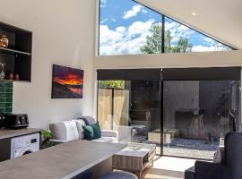 Magic On Maryburn - The Green Room, hotel in Twizel