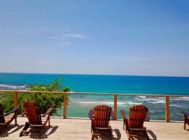 77 West Boutique Hotel, hotel v destinaci Treasure Beach