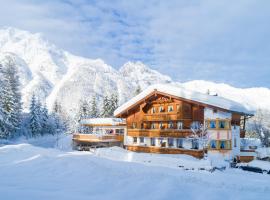 Landhaus Kristall, hotel en Leutasch