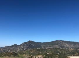 Casas PARAJE NATURAL, viešbutis mieste Zahara de la Sierra