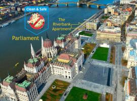 Riverbank Apartment At Parliament